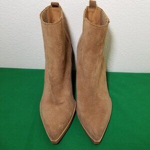 Marc Fisher Brown Suede Short Ankle Boots Sz 6.5 Western Cowgirl 2" Heel Rodeo